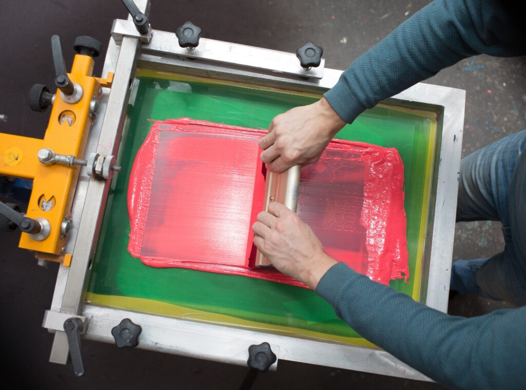 What Is Screen-Printing And How Does It Work? The Process Explained.