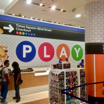 Toys"R"Us